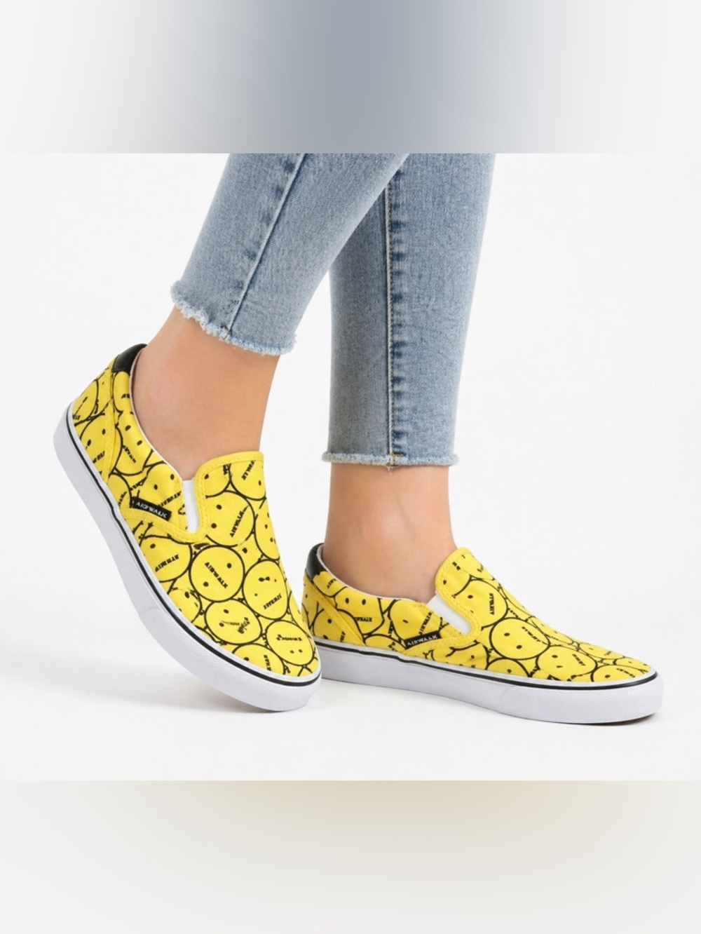 Airwalk WARIDE Unisex Slip-On Sneakers Yellow Smiley Face Shoes Size 9M Canvas